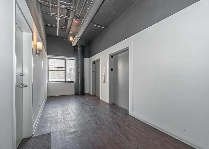Mccormick Place With Optional Parking And Sleeps Up To 4 Apartamento