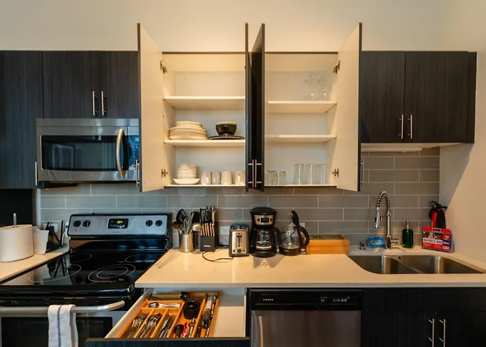 Mccormick Place With Optional Parking And Sleeps Up To 4 Apartamento